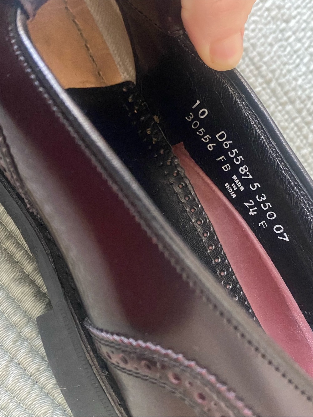 Florsheim Men's Burgundy Tassel Kiltie Wingtip Loafers - Picture 4 of 4